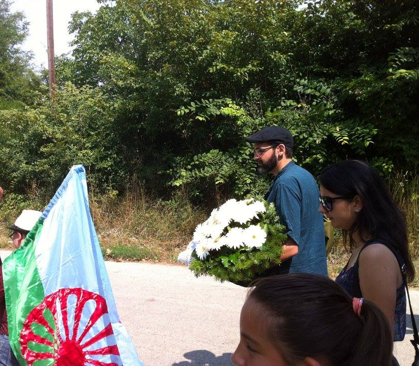 Commemoration ceremony on August 2, 2015 in Komárom, from where Romani people from all over Hungary were deported  (© RomaniPhen e.V.)