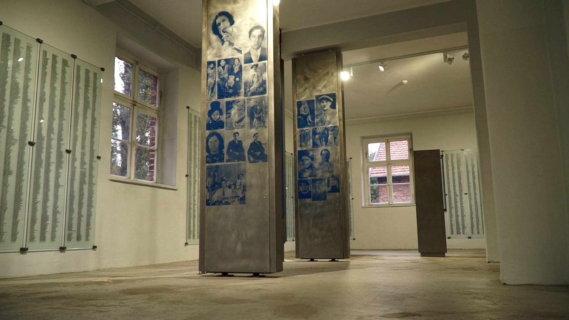 Block 13 - Exhibition on the National Socialist Genocide of the Sinti and Romani people.
(© Bartosz Boruta / Documentation and Cultural Center of German Sinti and Roma)